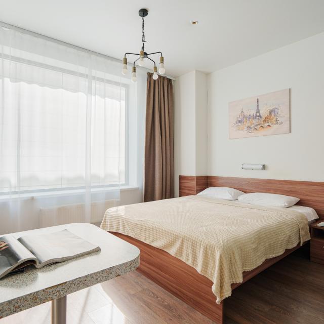 Apartments on Malysheva 42A street