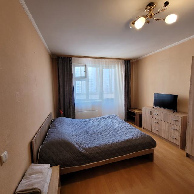 Onebed на улице имени Зверева 4
