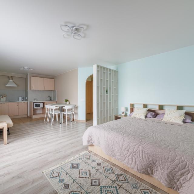 Sutki Rent (Сутки Рент) на шоссе Фермское, 32