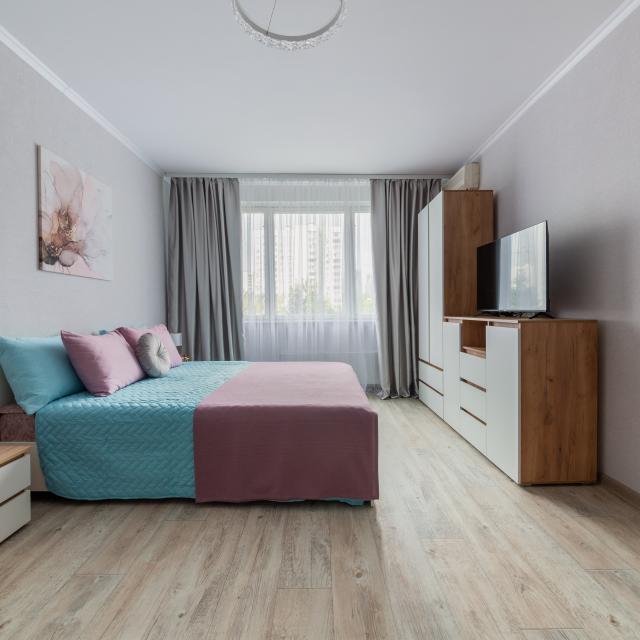 ApartLux on Vernadsky 91 bldg. 3