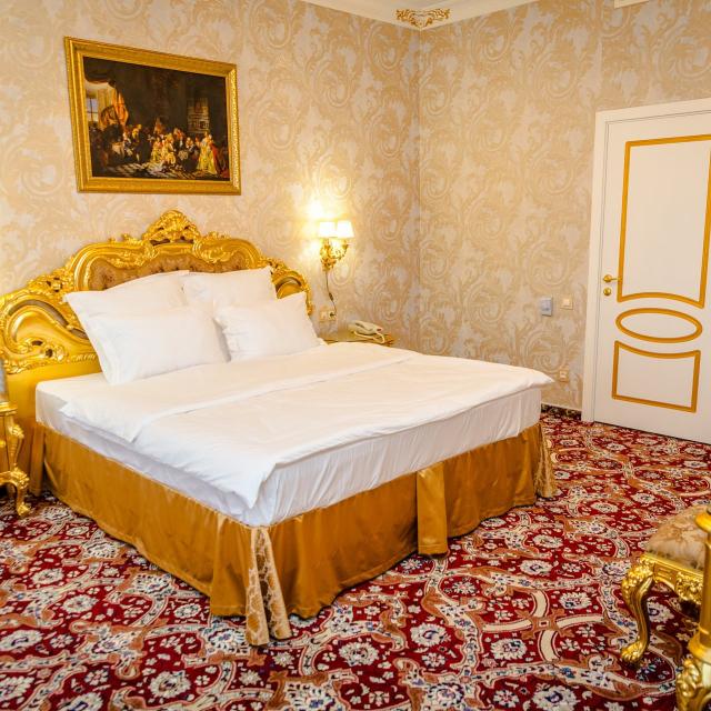 Петровский Причал Luxury Hotel & SPA