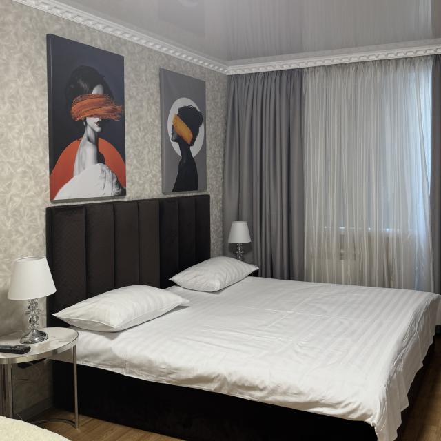 Apartments on Lenin Avenue 80A
