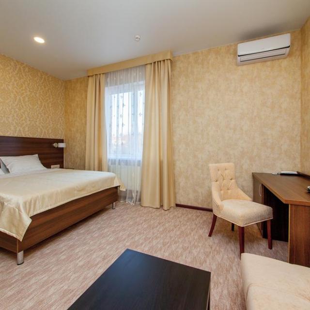D Hotel (Д Отель)