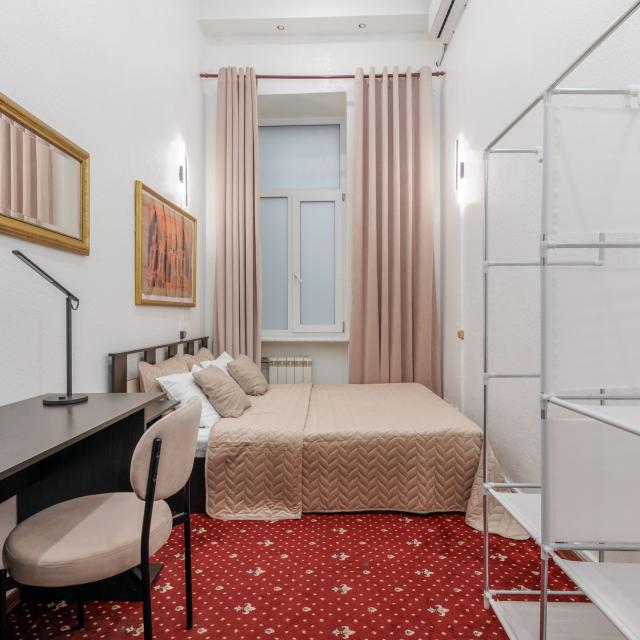 Dere Apartments (Дере Апартментс) на проспекте Владимирский 7