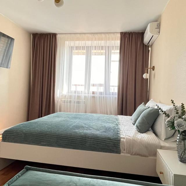 Apartments on 12B Yashlek Avenue