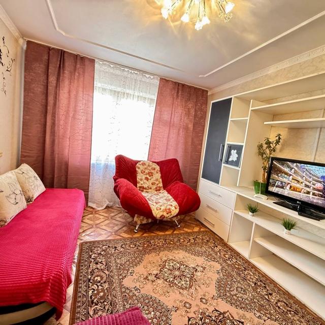Apartments on Doctor's Avenue Surova 1
