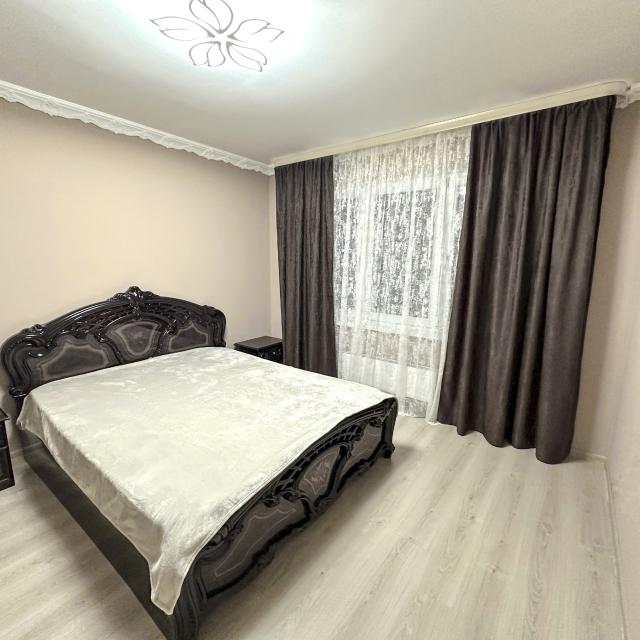 Apartments on ZHBI