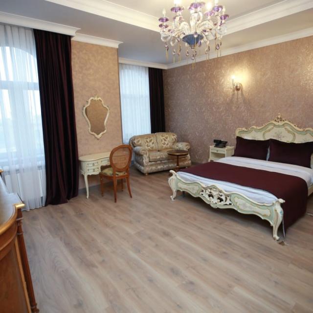 West Inn Hotel Baku (Вест Инн Баку)