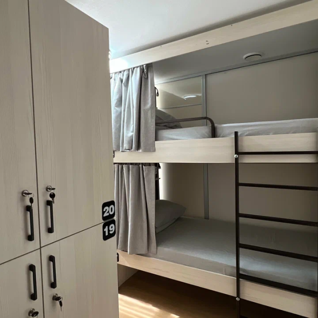 Hostel 53 (Хостел 53)