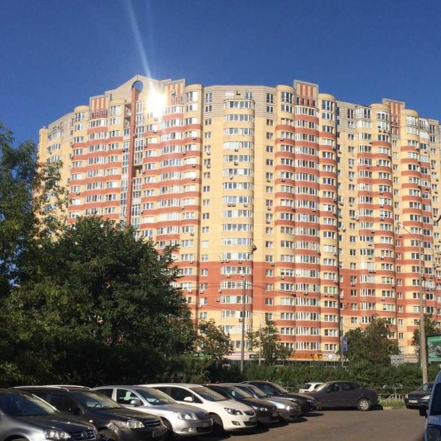 Sunny Days (Санни Дейз) на проспекте Октябрьский 1
