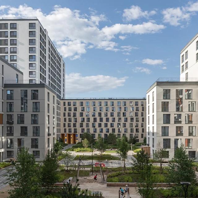 Apartments on Igor Kirtbay Street, 24
