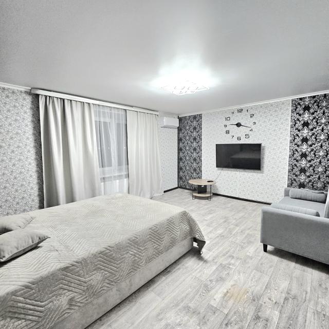 Домашний очаг у Эльвиры Акуловой на улице Хвойная 4