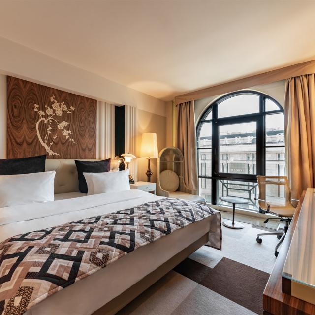 Crown Hotel St. Petersburg  (Краун Отель) (бывш. Crowne Plaza)