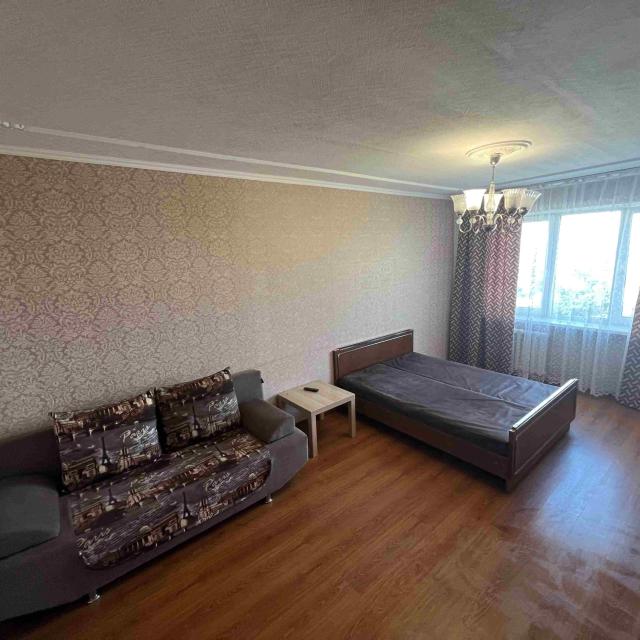 Квартира на улице Бурова-Петрова 96Гк1
