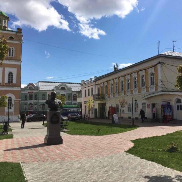 Апартаменты у башни на улице Ленина