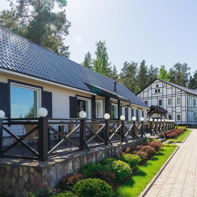Captain Morgan Park Hotel
