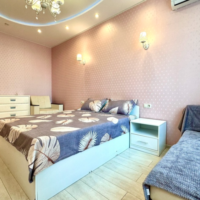 Апартаменты Rooms and apartaments group Кальная 5