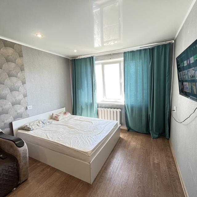 Apartments on Brothers Zhabrov street 3