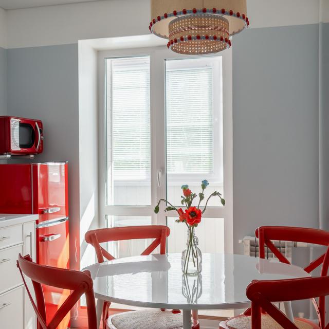 Designer 2-room art apartment in the city center