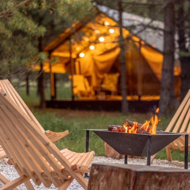 Alpen Camp (Альпен Кэмп)