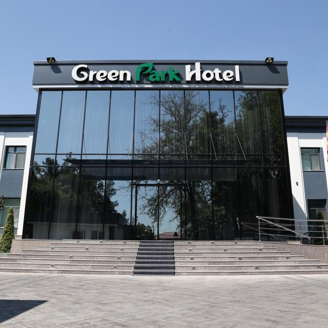 Green Park Hotel (Грин Парк)