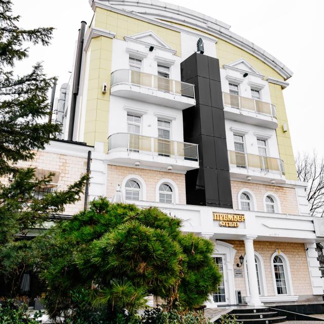 Премьер Отель