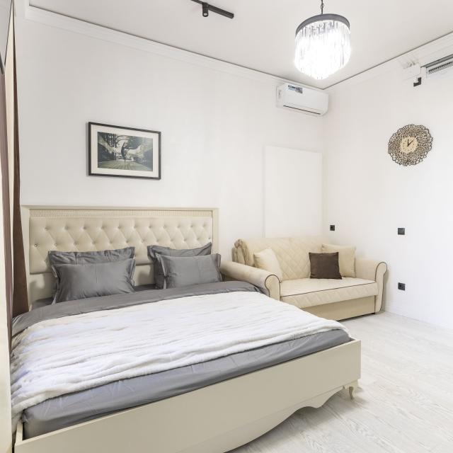 DeRent Apartments on the embankment of the Griboyedov Canal 42