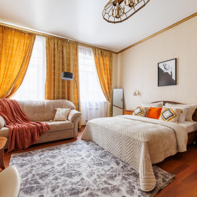 Apartments on Griboyedov Canal 22