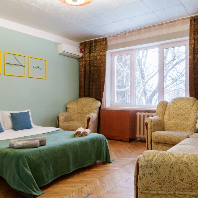 Apartments on 38 Kommunisticheskaya Street