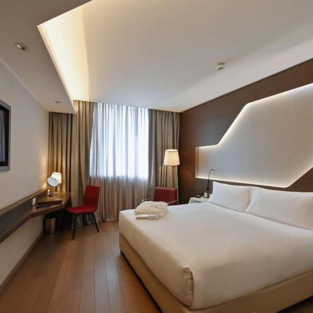 DoubleTree by Hilton Yerevan City Centre (Даблтри Хилтон Ереван Сити Центр)