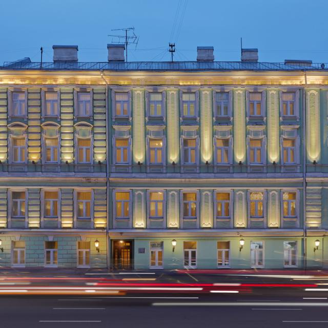 Миррос Москва Кремль