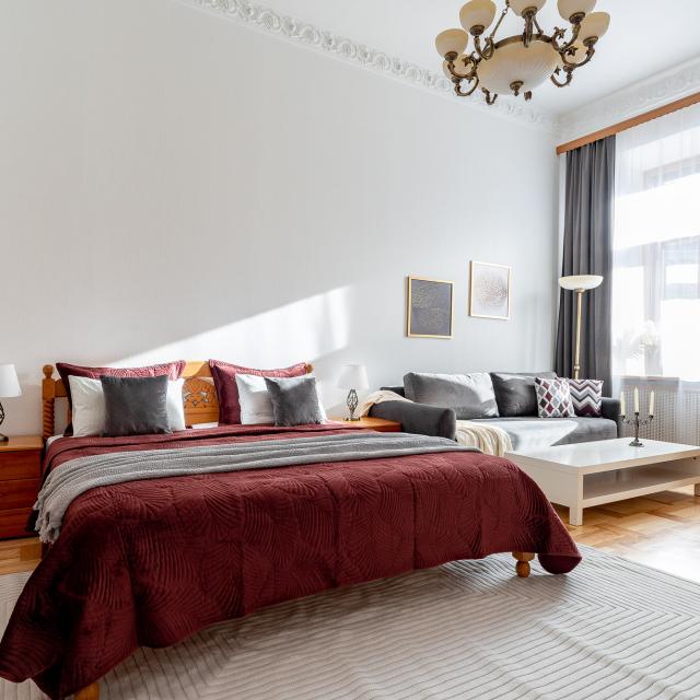 DeRent 3 rooms with a view of the Griboyedov Canal
