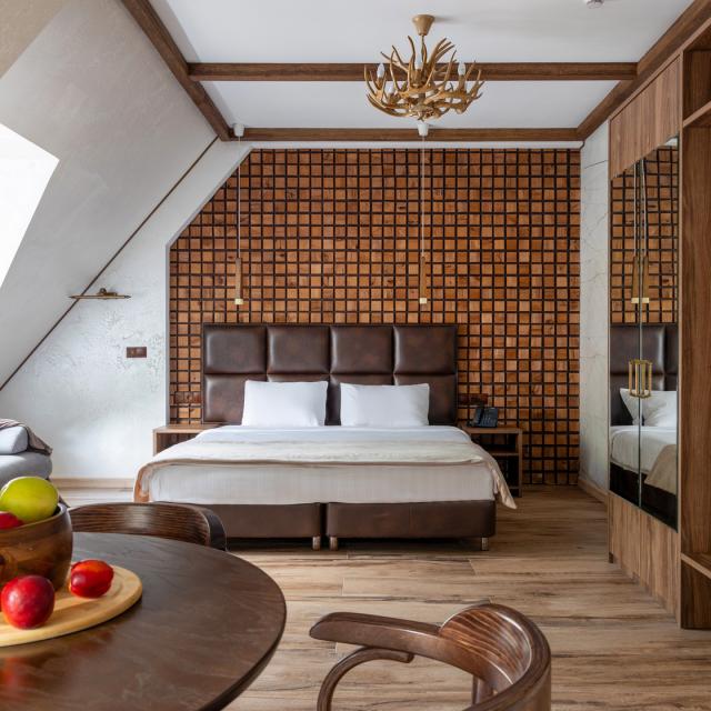 Red Wood by Provence 
