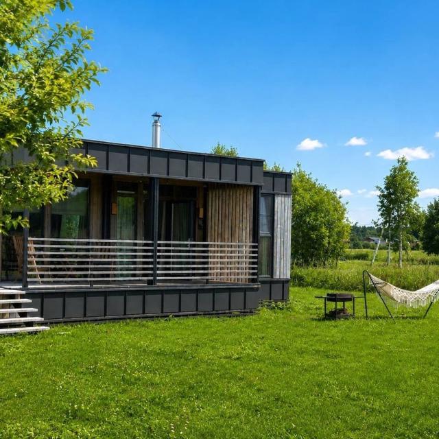 Дом Шелуха (Sheluha House) в коттеджном поселке Деревня 546