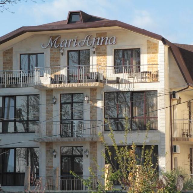 МариАнна