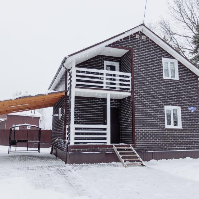 Cottage on Cherepovskaya street