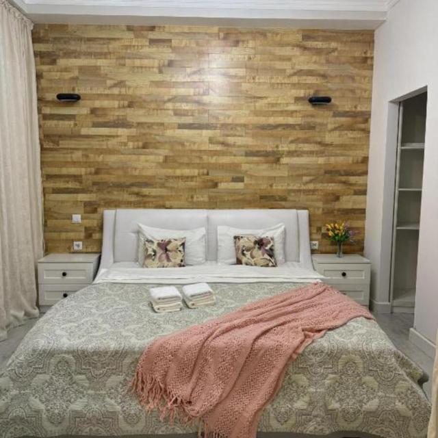 Bayhouse на проспекте Гагарина, 124