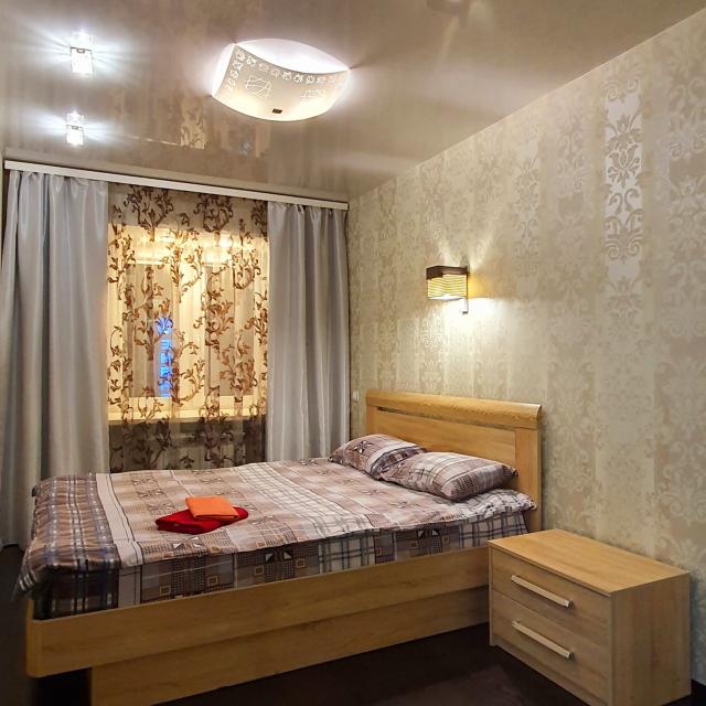 Apartment on Samoilova street 9