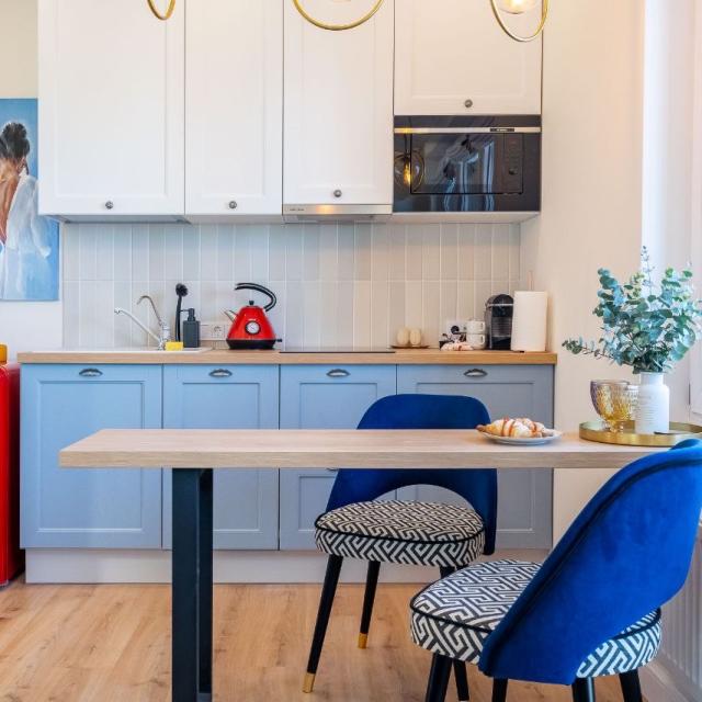 Apartments on Komendantsky Avenue 60k3