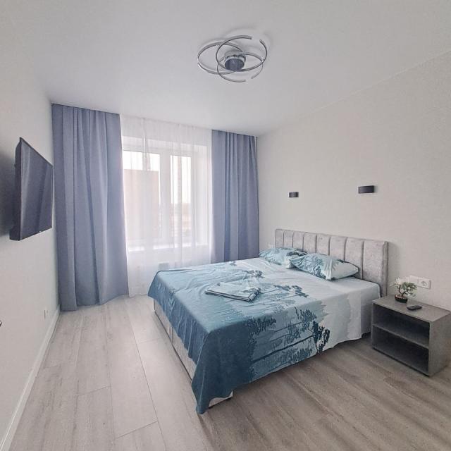 Apartment on Vladislav Krapivin street 8
