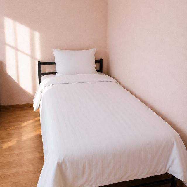 Двухкомнатная квартира Natalie Rooms у ДК Горизонт по улице Космонавтов для 5 гостей