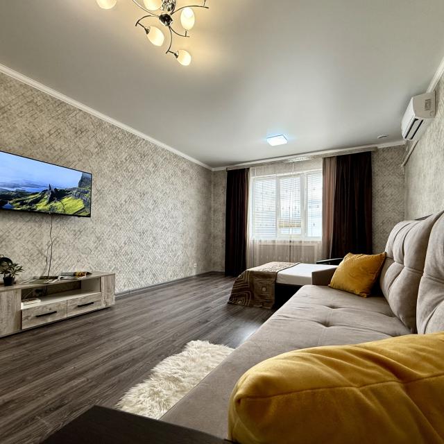 Apartment from the Home Hotel company at 37B Karagandinskaya street