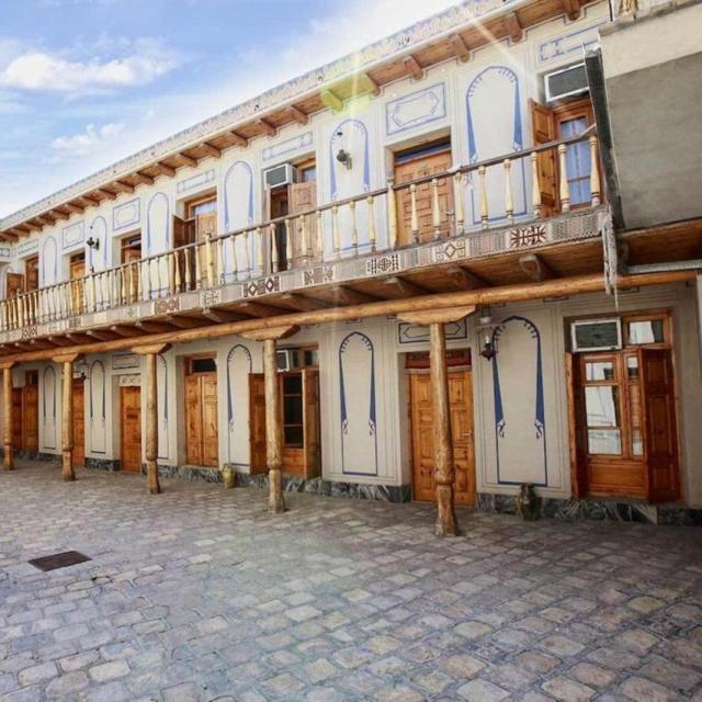 Lyabi Hauz (Ляби Хаус)