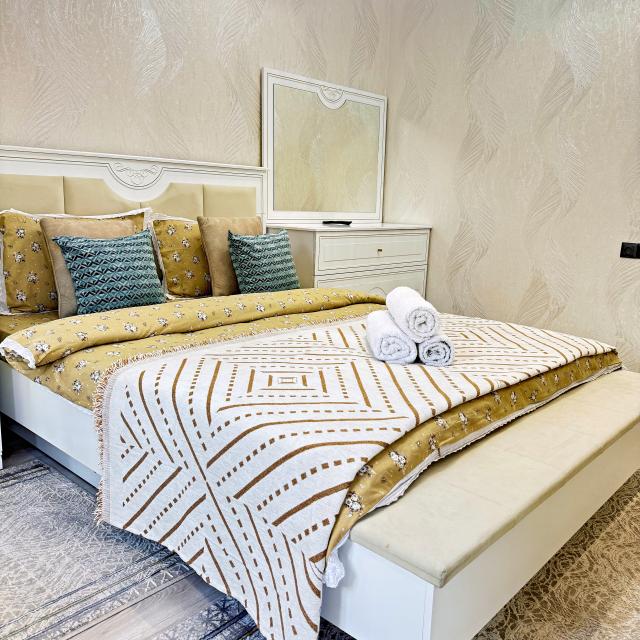 Royal Rentals (Роял Ренталс) на улице Бабура 73